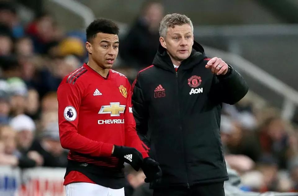 的足球背景 的足球背景